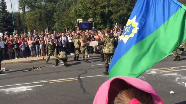 День танкиста 2018 в Парке Победы в Минске смотреть онлайн