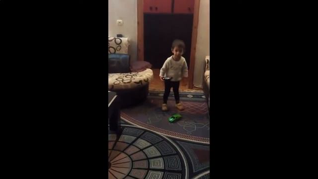 Эмоции детей! Прикольные дети #1 смотреть онлайн