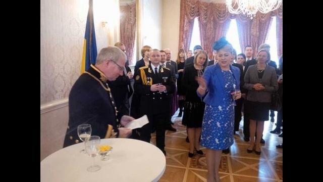 СМИ: Посол Украины Наталья Галибаренко вручила верительные грамоты Королеве Елизавете II. смотреть онлайн