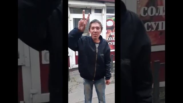 Найден самый преданый фанат Толи Соломы 😅👆 смотреть онлайн