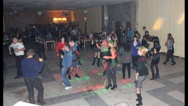 Серенька - Заводская дискотека (KalashnikoFF Remix) смотреть онлайн