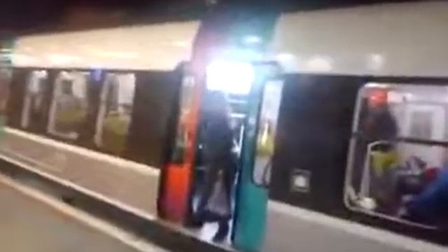 Жестокону с какой стороны посмотреть Различные короткие видео ролики, приколы и др. @ смотреть онлайн