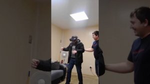 ПЕРВЫЙ РАЗ В  VR ОЧКАХ, ПРИКОЛ