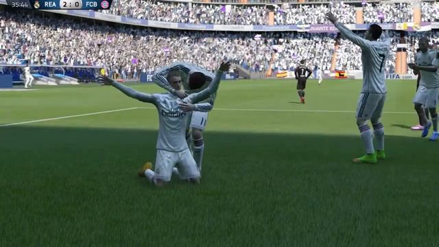 Гол Модрича пяткой (FIFA 15) смотреть онлайн