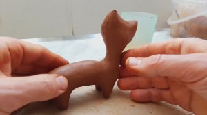 Как слепить кошку из глины.