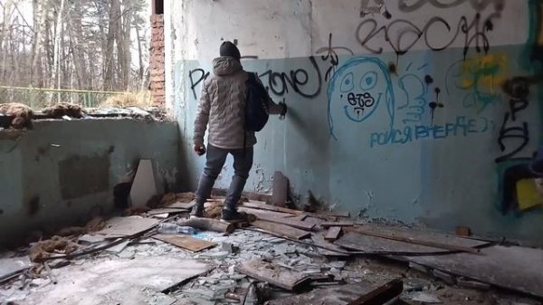 ГРАФФИТИ И ТЕГГИНГ | СТОИТ ЛИ РИСОВАТЬ БАЛЛОНЧИКАМИ DECORIX??