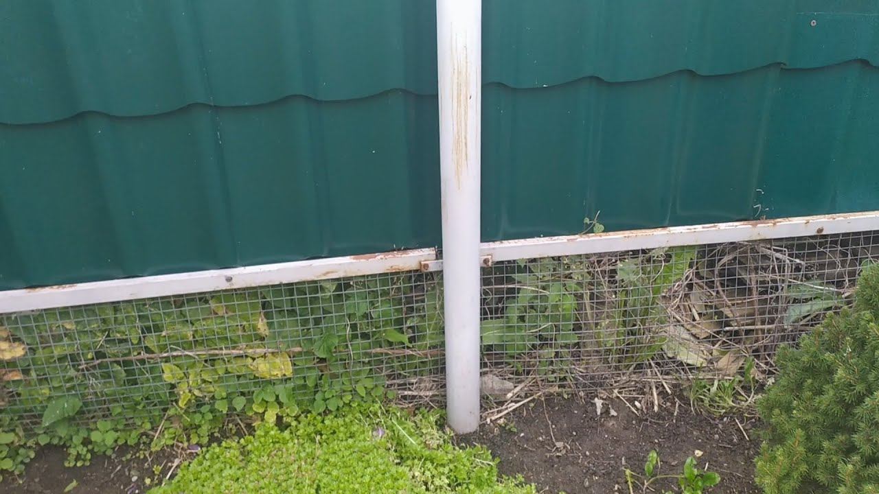 Вкопать СТОЛБЫ что бы не ВЫПИРАЛИ. Простой способ установки столбов для забора на пучнистом грунте. смотреть онлайн