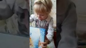 Наша Таня громко плачет...