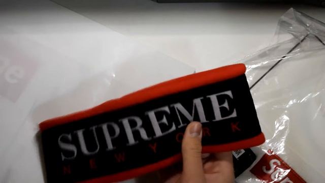 Supreme | Week 17 , Headband , New Ear x Supreme Beanie Bogo смотреть онлайн