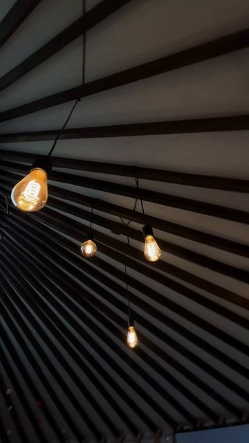 Эдит для юрты? Почему бы и нет!✨💃 
Чтобы забронировать сутки в круглом доме, обращайтесь в директ