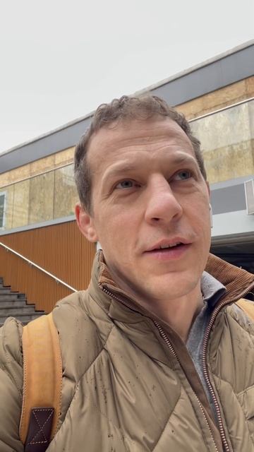 Прошло время простой рекламы- скидка, купи!, выгодно. Сейчас нужна драма! #иммерсивный #юмор смотреть онлайн