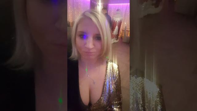 Дед Мороз не заметил "мороженок" на корпоративе смотреть онлайн