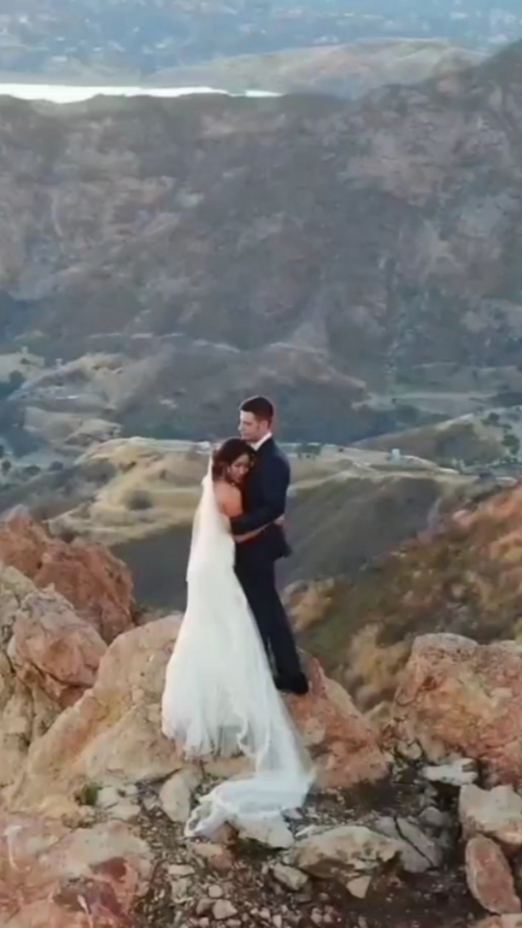 ДАВАЙ ПОПРОБУЕМ ВЕРНУТЬ. АРКАДИЙ ХОРАЛОВ