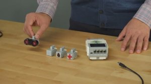 1.6.1 | Датчики EV3. Датчик касания | Уроки робототехники