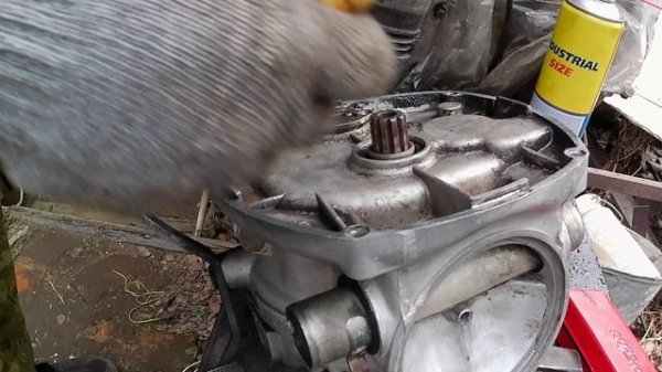 Собираю мотоцикл дальше. Разборка коробки мотоцикл урал