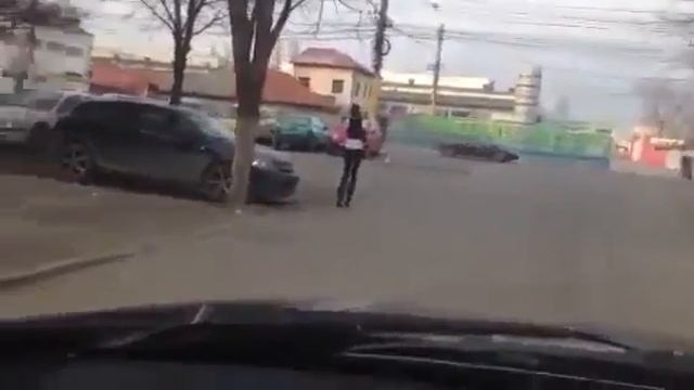 Летящей походкой! смотреть онлайн