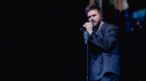 «У меня всегда были только вторые места»: Александр Панайотов стал победителем шоу «Маска»