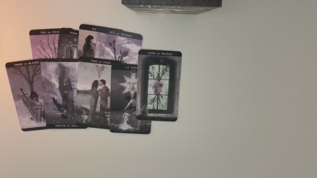 КАКИЕ СОБЫТИЯ НА ПОРОГЕ ❓ТАРО ОНЛАЙН смотреть онлайн