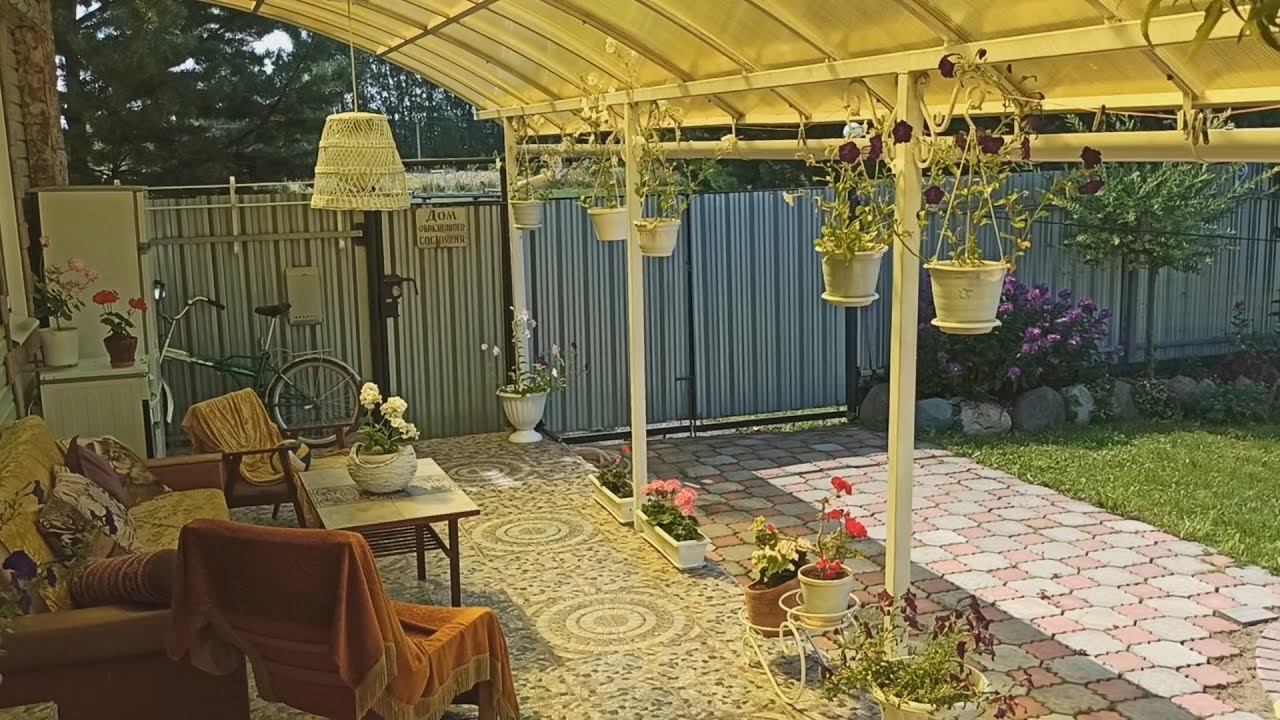 Веранда /терраса/ пристроенная к дому после 3 лет эксплуатации.