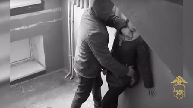 Во Владивостоке полицейские задержали подозреваемого в серии уличных грабежей смотреть онлайн