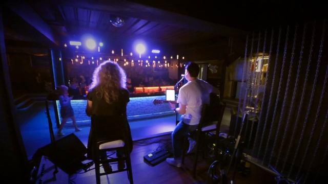 Кавер группа Glance - Выступление в "Бюро Nahodok" (Акустика, живой звук - 2016) смотреть онлайн