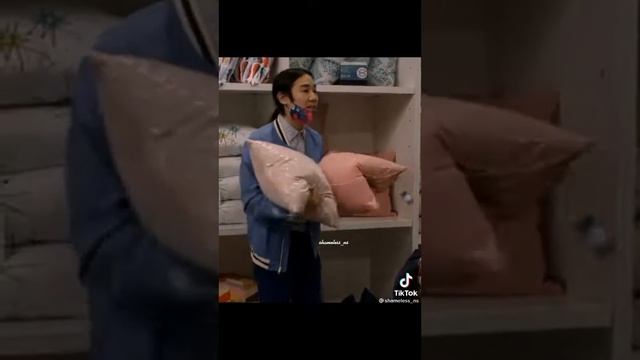 №1-смешные моменты из сериала "бесстыжие" смотреть онлайн