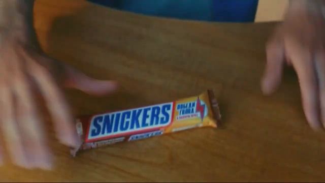 Реклама Snickers 2019 Сникерс смотреть онлайн