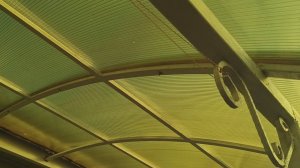 Самый ПРОСТОЙ и НАДЕЖНЫЙ способ стыковки и крепления ПОЛИКАРБОНАТА на крыше террасы.