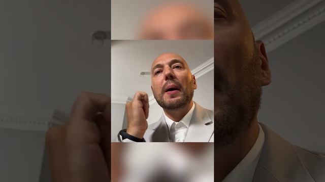 Так вот кто эти люди #shorts #яузкий #узкий #юмор #узкийпроход смотреть онлайн