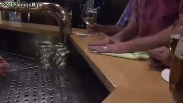 Фокус с полотенцем смотреть онлайн