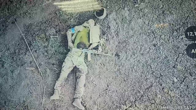 Хохол прилёг отдохнуть смотреть онлайн