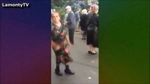 приколы Танцующие бабки