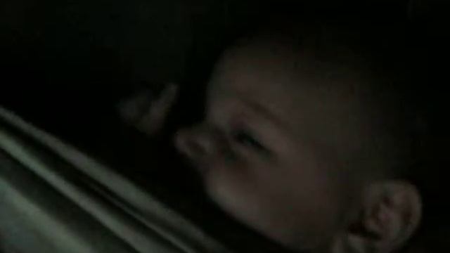 Ваня поет колыбельную смотреть онлайн