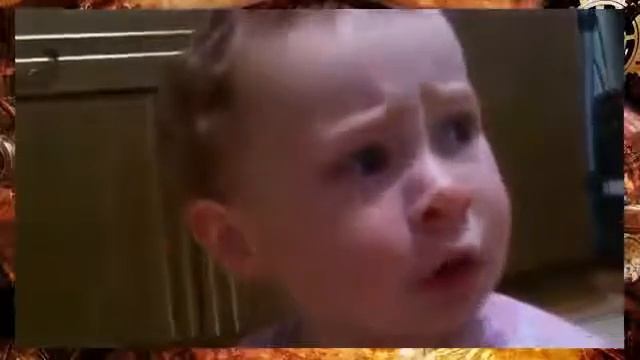 Прикол малыш жадина смотреть онлайн