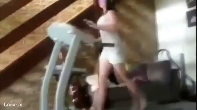 Приколы с девушками смотреть онлайн