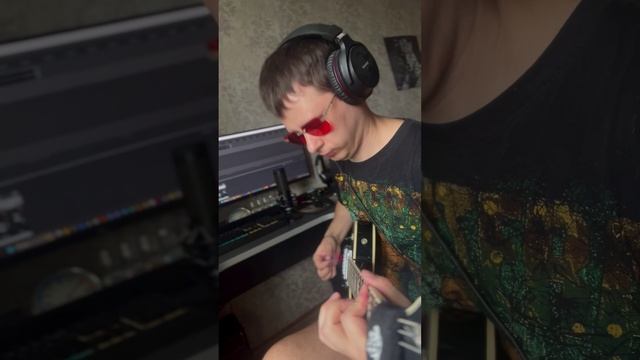 Muse ➡ Supermassive black hole cover by Alex смотреть онлайн