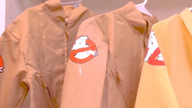 Куда ПОШЛИ Аминка и Камиль на ХЭЛЛУИН? ЗАЧЕМ ВЫПУСТИЛИ ПРИВЕДЕНИЯ? Папа ПРИШЁЛ На ПОМОЩЬ от Кикидо смотреть онлайн