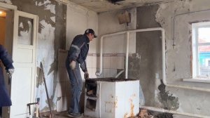 Восстановление старого деревянного дома. Разобрали п?