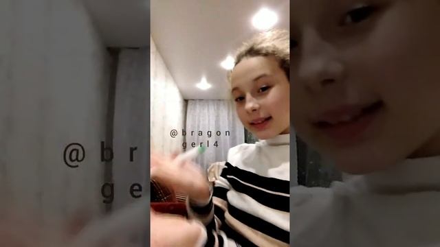 привет, сегодня зделаем открытку в образе амонг ас смотреть онлайн