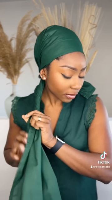 Try this with me #headwraptutorial #headwraphack #africanfabs #headwraptips #headwrapstyle #headwea смотреть онлайн