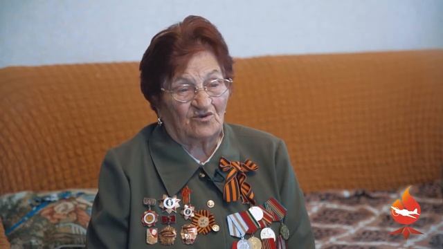 ЖИВЫЕ ИСТОРИИ. Зоя Гуркина: «За радостные крики меня посадили на гауптвахту!» смотреть онлайн