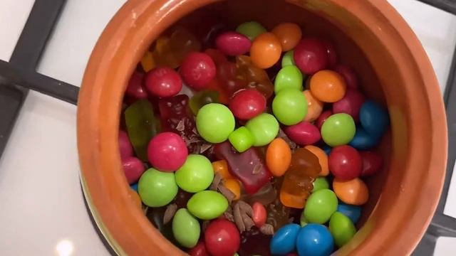 Настя и папа играют вместе видео для детей