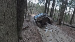 Мажоры на Оффроуде! Турбо Нивы против УАЗ убийцы!