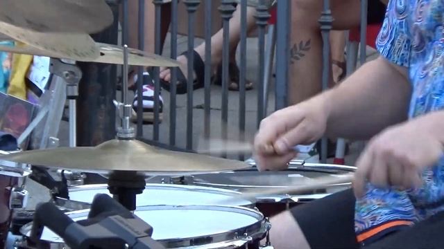 Dr. Draw - Уличный Фестиваль в Торонто, 29 июля 2023 смотреть онлайн