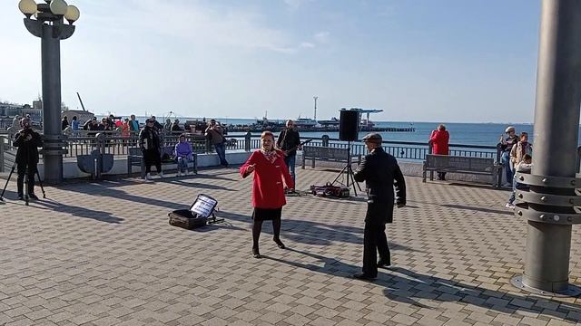 #Анапа МУЗЫКА и Танцы смотреть онлайн