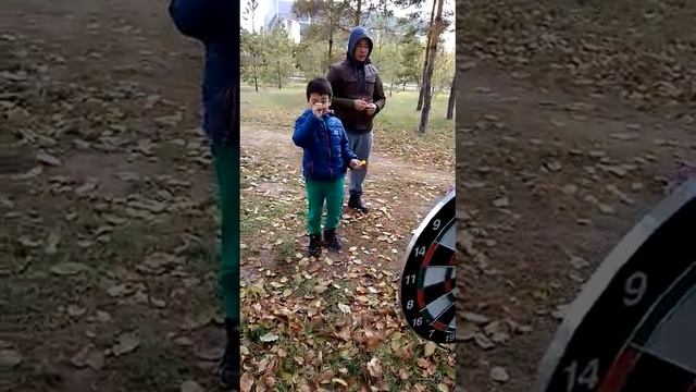 Адека кидает в цель. смотреть онлайн