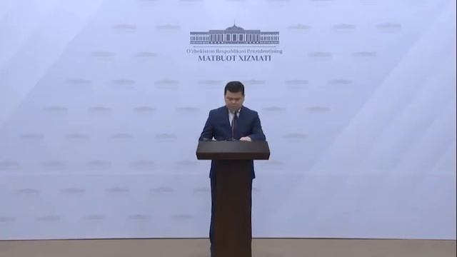 Пресс-секретарь Президента Шерзод Асадов провел первый брифинг для СМИ. смотреть онлайн