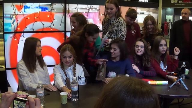 Фан-встреча Open Kids в Херсоне | ТРЦ «Фабрика» смотреть онлайн