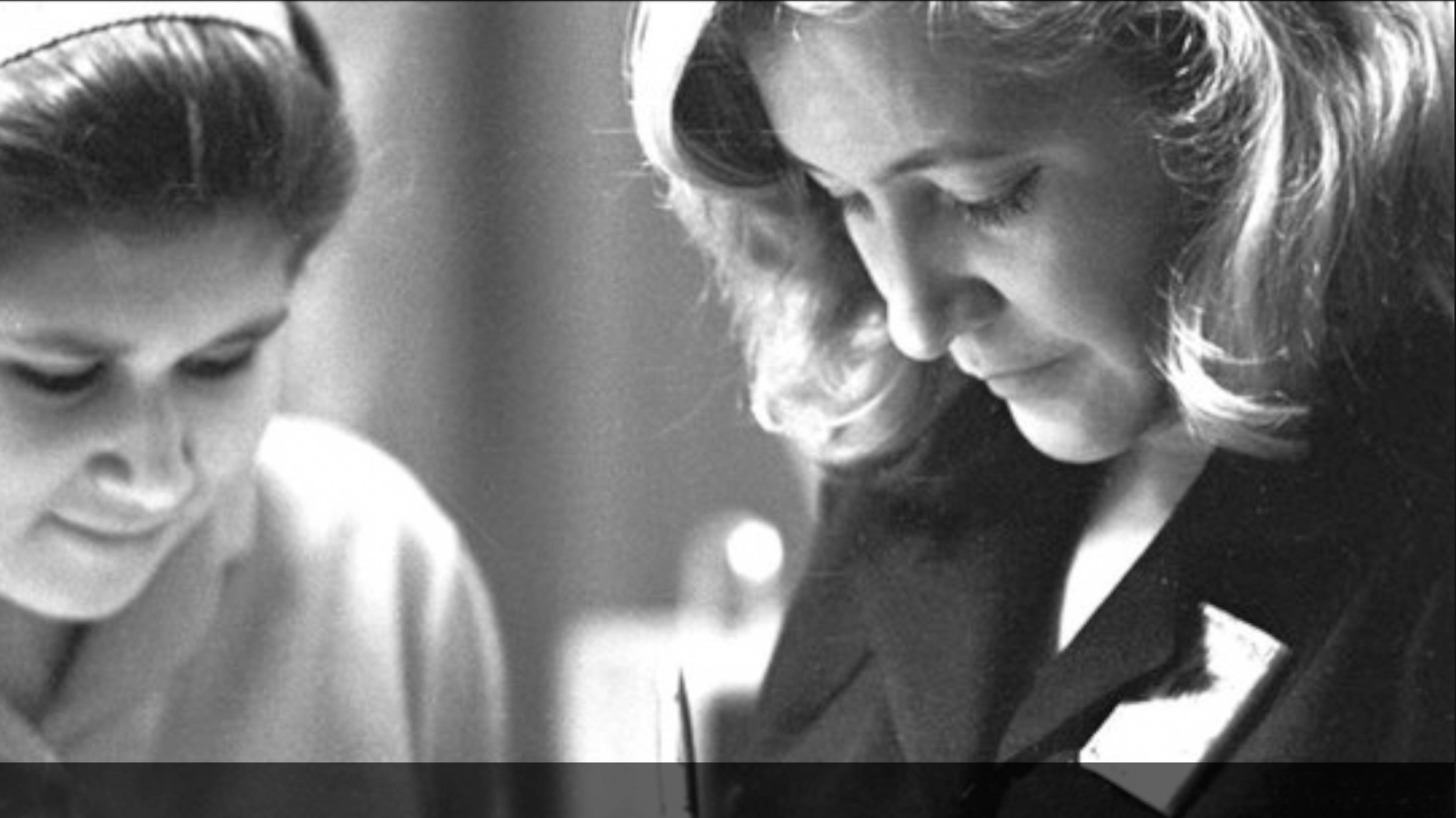 Юлия Друнина. «Я ушла из детства»