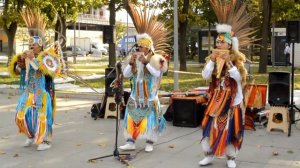 Индейцы поют на ВДНХ